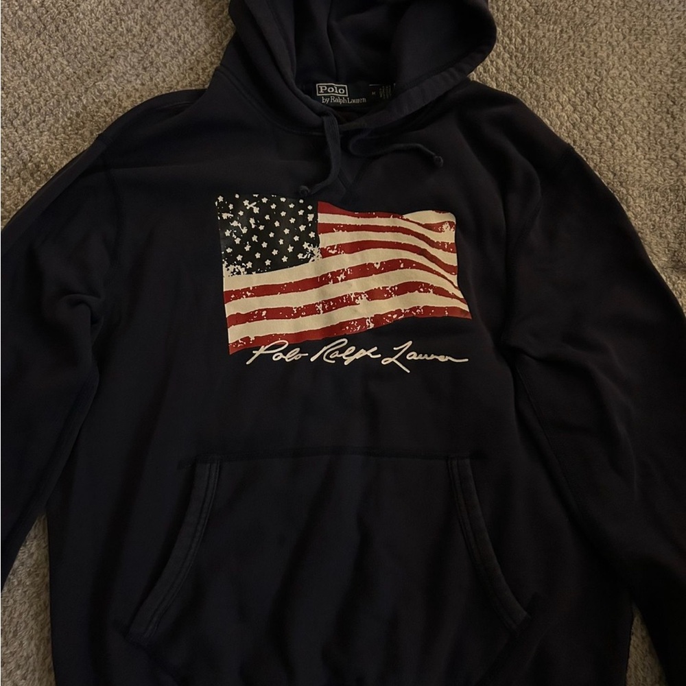 Polo by Ralph Lauren Black Sweatshirt with Vintage Flag Design